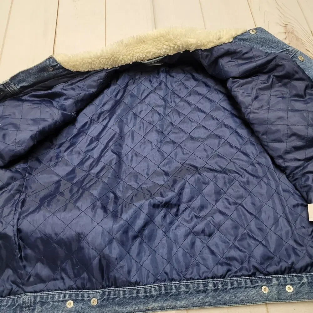 Pacsun denim sherpa trucker jacket quilted lined retro